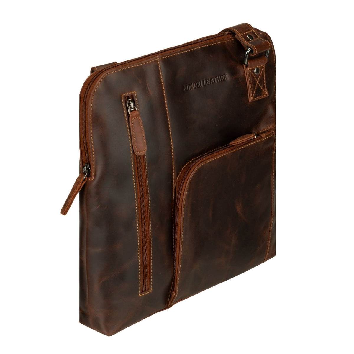 Minori Leather Ryder unisex shoulder bag in chestnut leather, featuring a sleek design and adjustable strap.