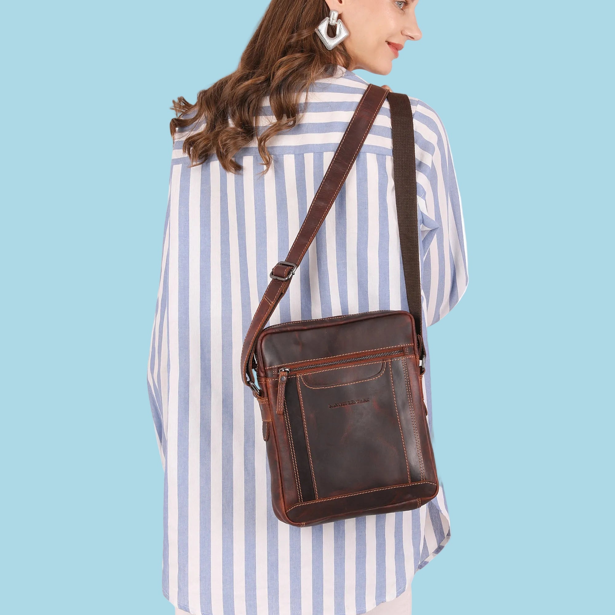 Tokyo Leather Shoulder Bag – Unisex – Chestnut - Minori Leather