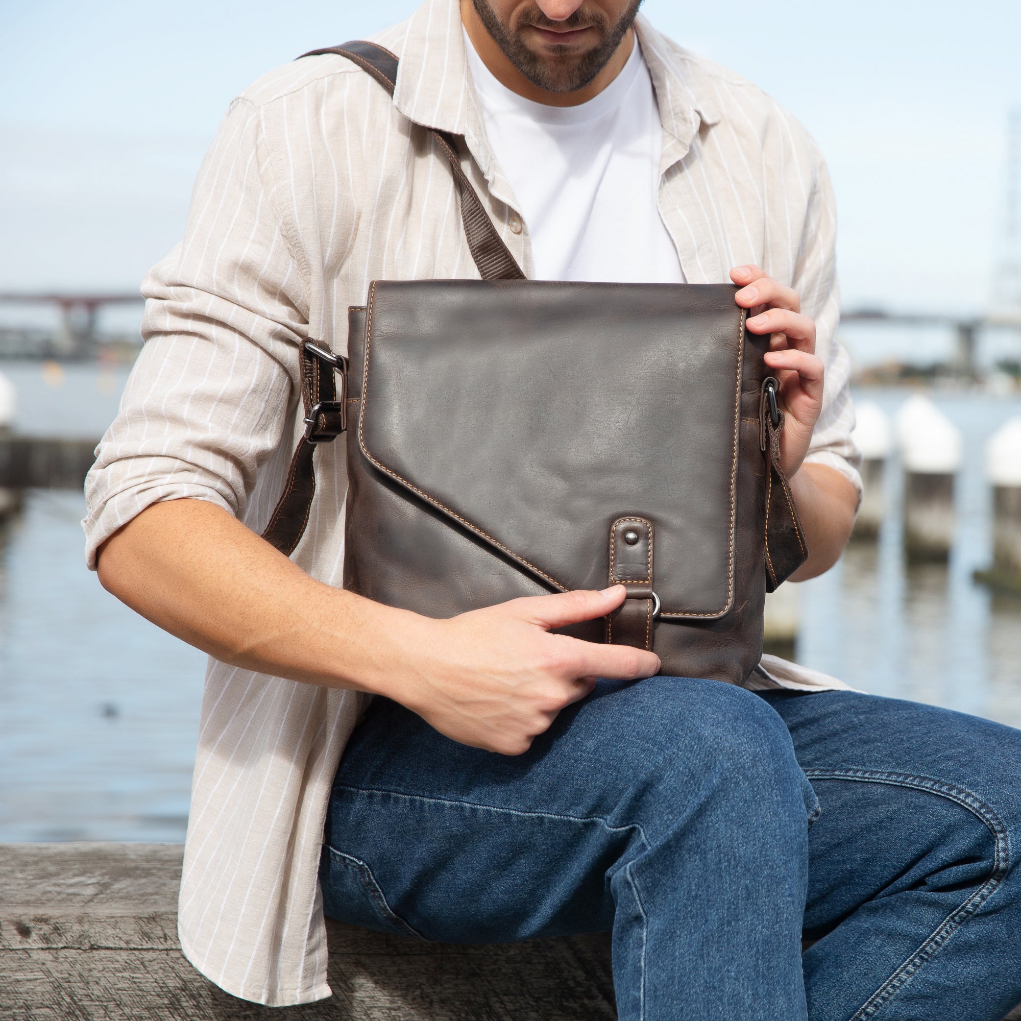 Noah Messenger Brown - Minori Leather