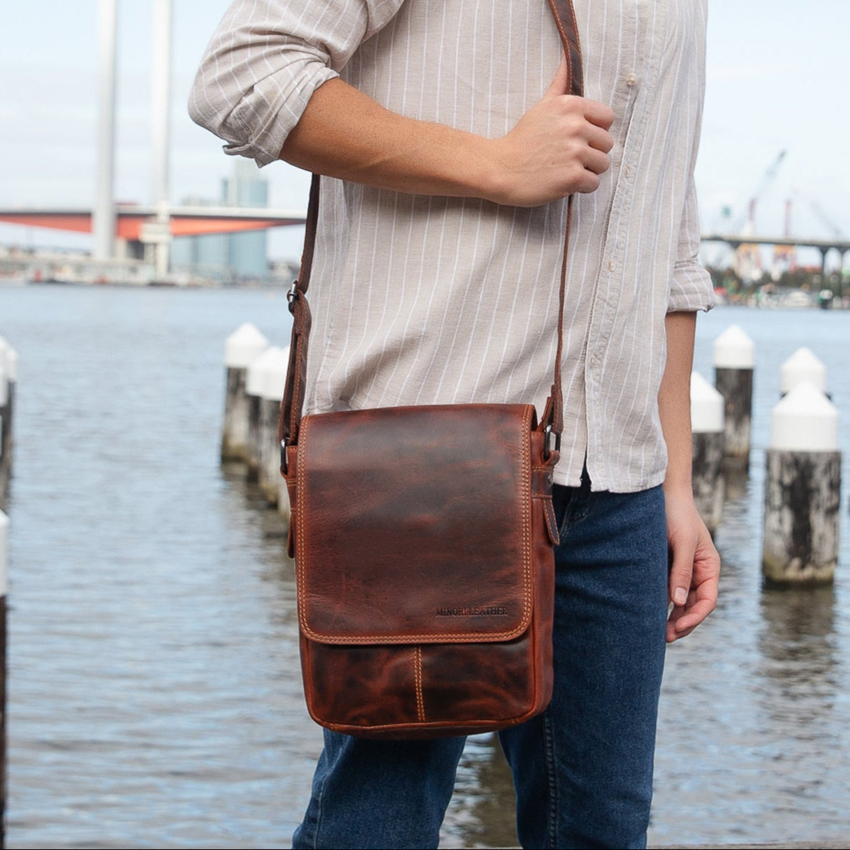 Halifax Crossbody Chestnut - Minori Leather