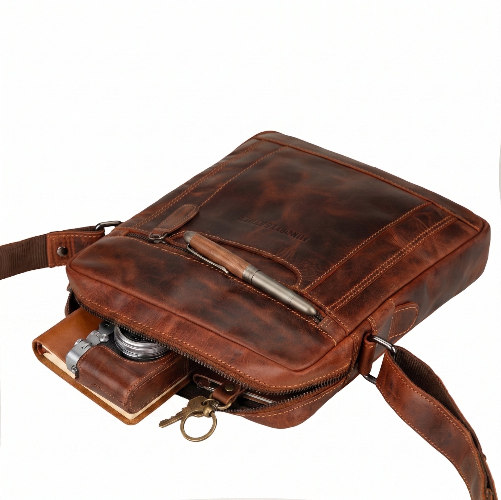 Tokyo Leather Crossbody Bag in Chestnut - Minori Leather