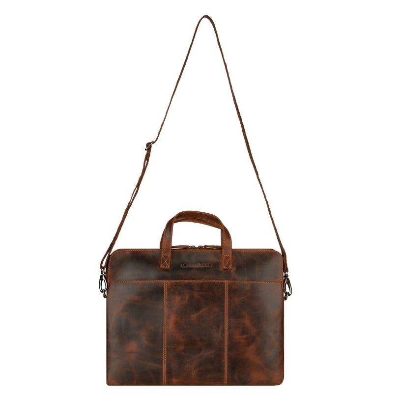 Minori Leather Atlas Leather Laptop Sleeve for 14-inch laptops, unisex chestnut color, with a smooth leather finish.