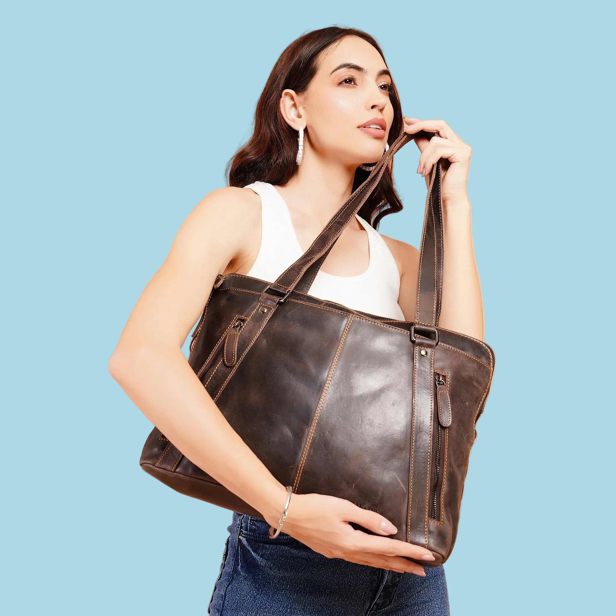 Camille Laptop Tote in Chestnut – Everyday Leather Bag | Minori
